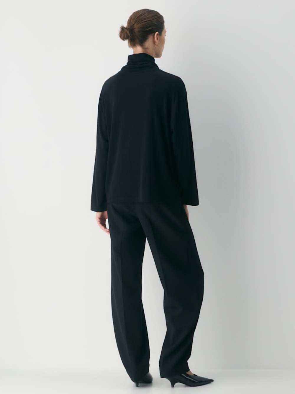 Babaton Riverside Turtleneck - Picture 3 of 7